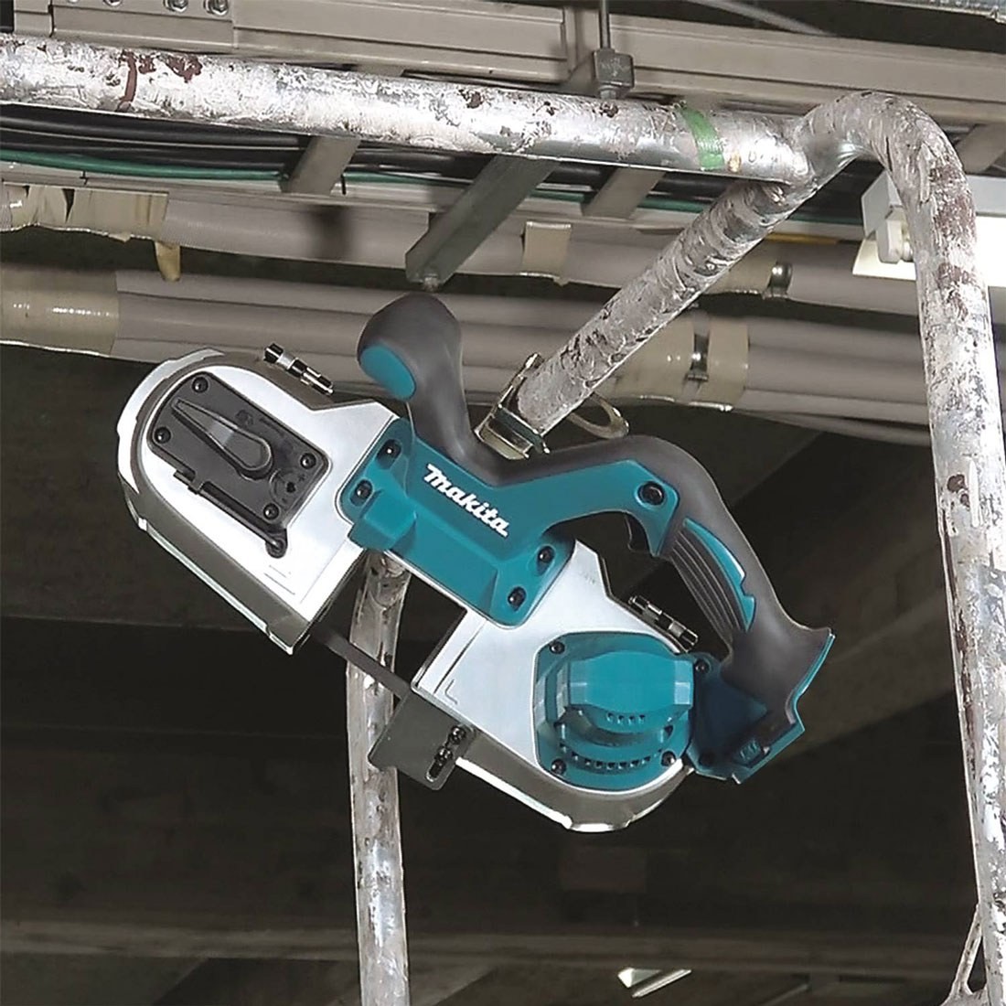Makita akumulatorska tračna testera DPB183Z - Slika 2