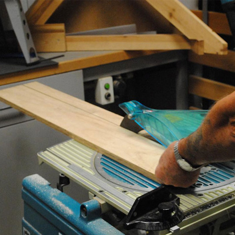 Makita nagibna stona testera LF1000 - Slika 2