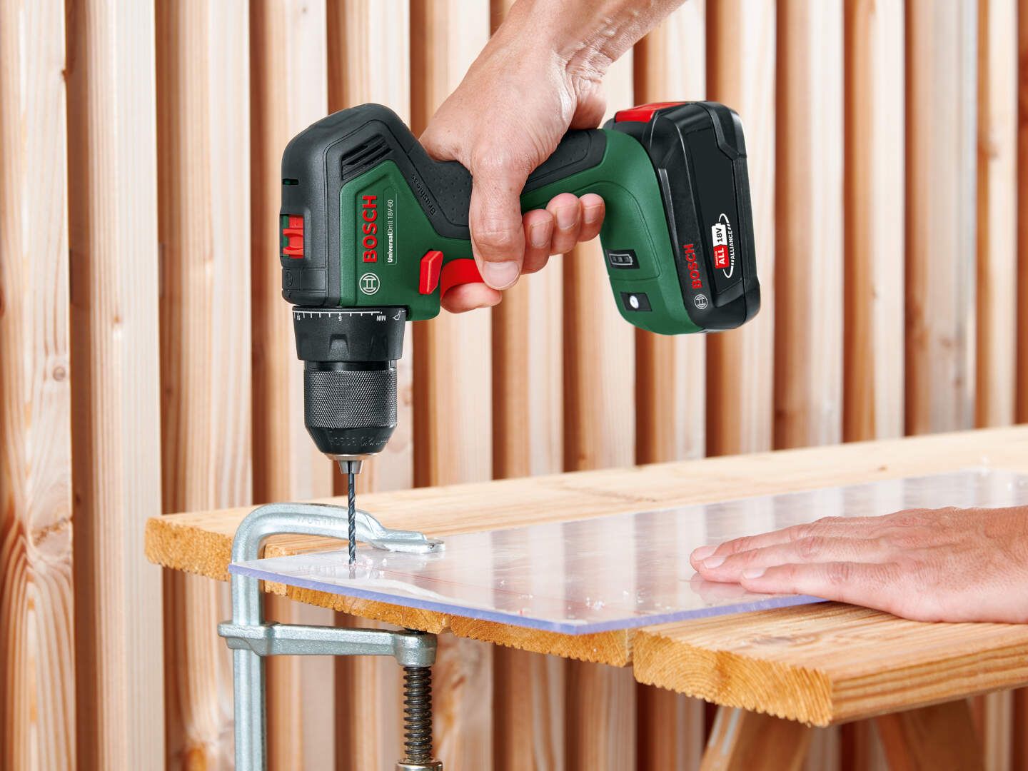 Bosch akumulatorska bušilica-odvijač UniversalDrill 18V-60 (06039D7000) - Slika 2