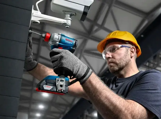 Bosch akumulatorski set GSR 18V-65 + GDX 18V-285 + GBH 18V-22 + 3x 5.0Ah (0615A50093)