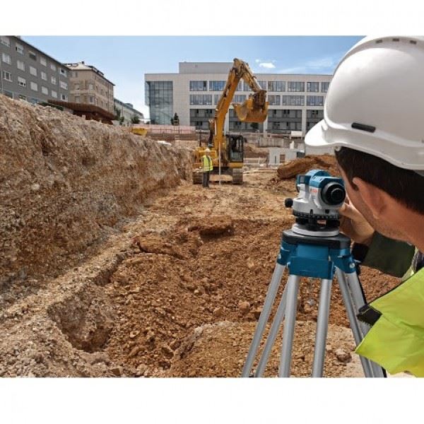 Bosch optični uređaj za nivelisanje GOL 26 D + BT 160 + GR 500 optički nivelir (0601068002)