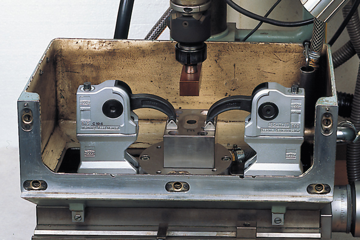 Bessey kompaktna mašinska stega BAS-C9-4