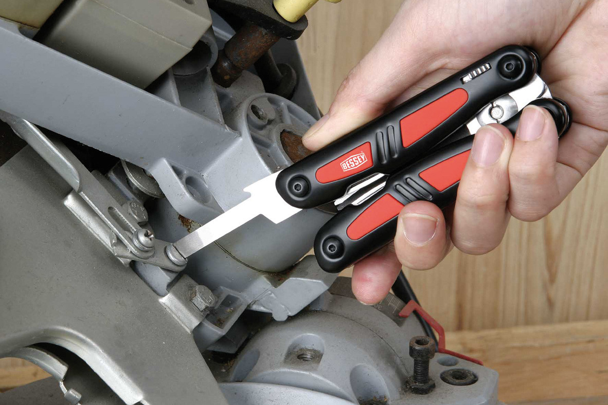 Bessey multifunkcionalne makaze DBST