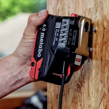 Metabo punjač 18V PC 18-65 (600409000)